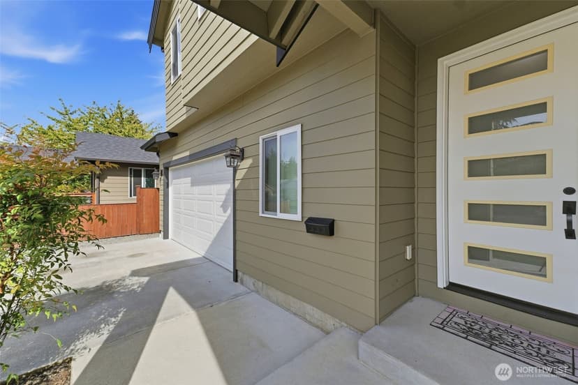 Property photo for 6923 S Mason Avenue, Tacoma photo 3