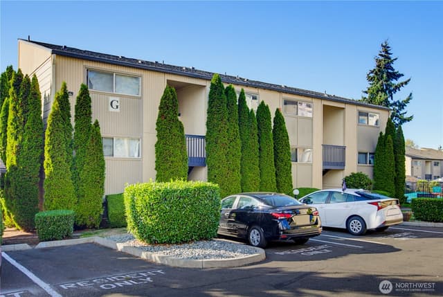 Property photo for 31003 14th Avenue S #G8, Federal Way photo 2