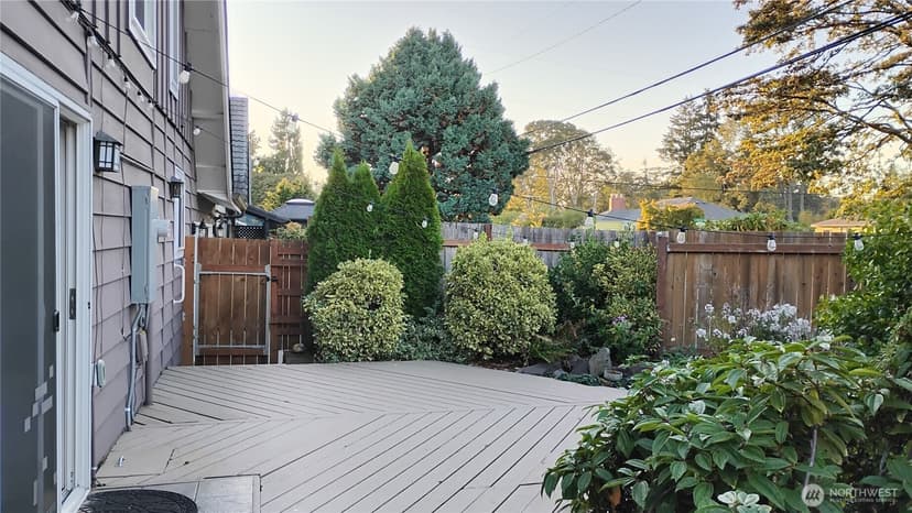 Property photo for 6502 Avondale Road SW, Lakewood photo 5