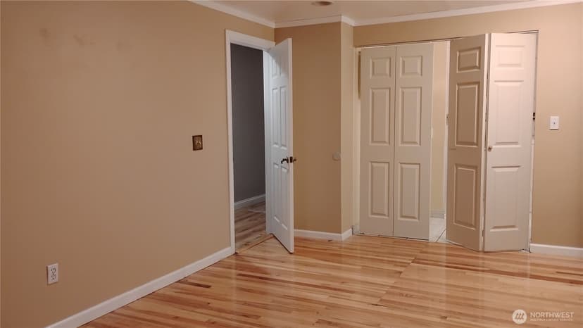 Property photo for 6502 Avondale Road SW, Lakewood photo 21