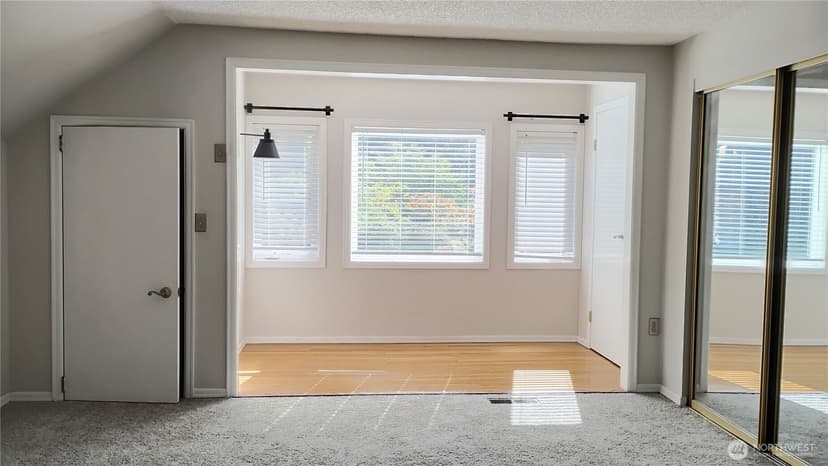 Property photo for 6502 Avondale Road SW, Lakewood photo 19