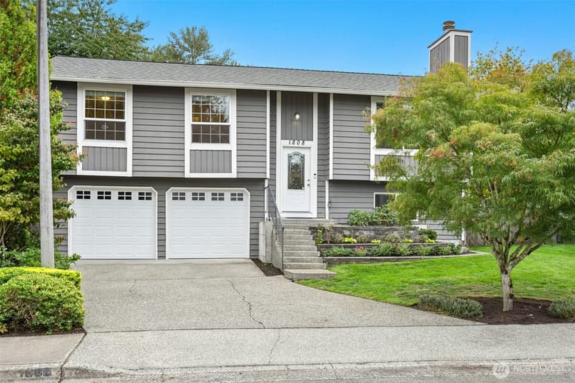 Property photo for 1808 225th Street SE, Bothell photo 3