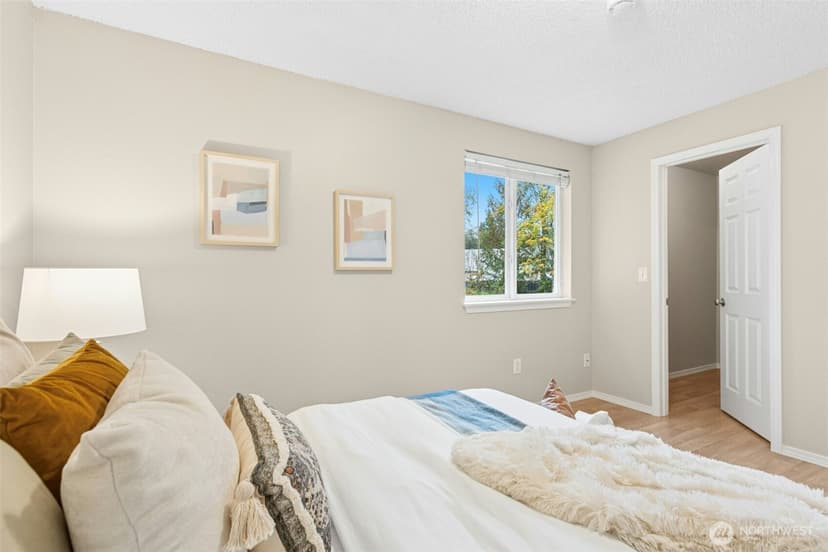 Property photo for 1808 225th Street SE, Bothell photo 14