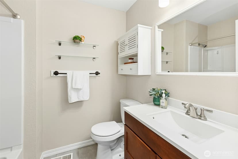 Property photo for 1808 225th Street SE, Bothell photo 17