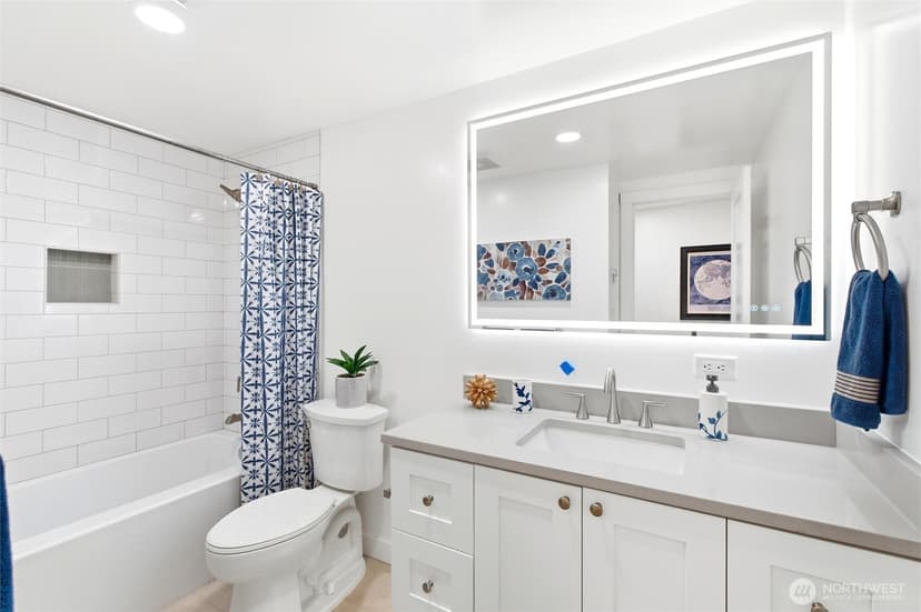 Property photo for 8205 SE 71st Street, Mercer Island photo 28