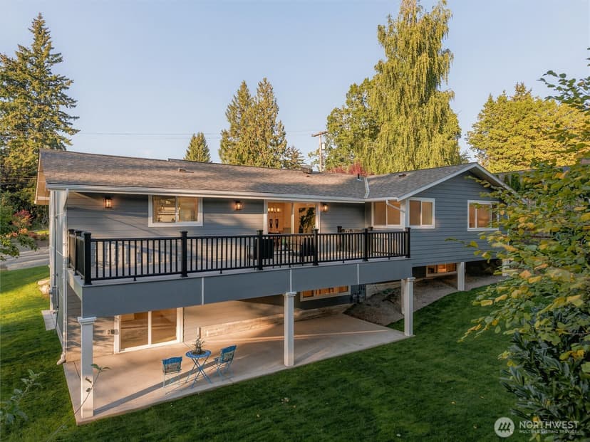 Property photo for 8205 SE 71st Street, Mercer Island photo 33