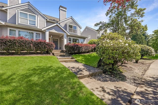 Property photo for 11520 Maple Court, Mukilteo photo 3