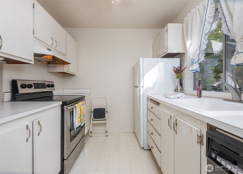 Property photo for 4805 180th Street SW #F108, Lynnwood photo 5