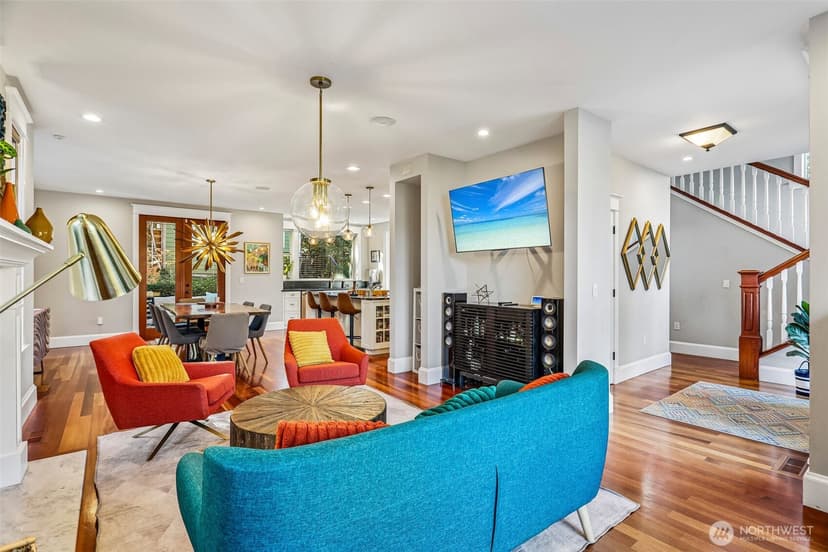 Property photo for 7725 16th Avenue NE, Seattle photo 5