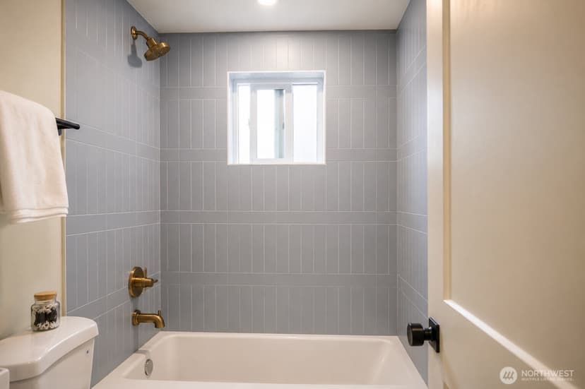 Property photo for 5017 S Trafton Street, Tacoma photo 15