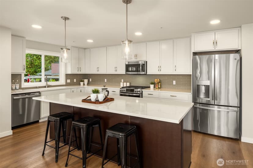 Property photo for 554 Paradise Lane #C202, Edmonds photo 12