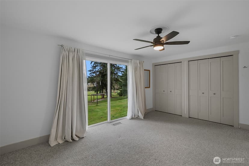 Property photo for 25421 57th Avenue NE, Arlington photo 13
