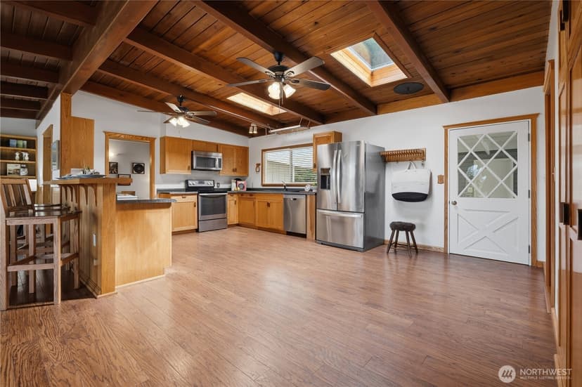 Property photo for 22850 Sundown Ridge Lane NW, Poulsbo photo 4