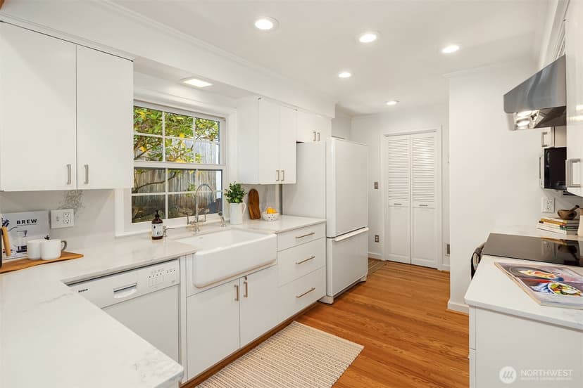 Property photo for 4312 W Ruffner Street, Seattle photo 9
