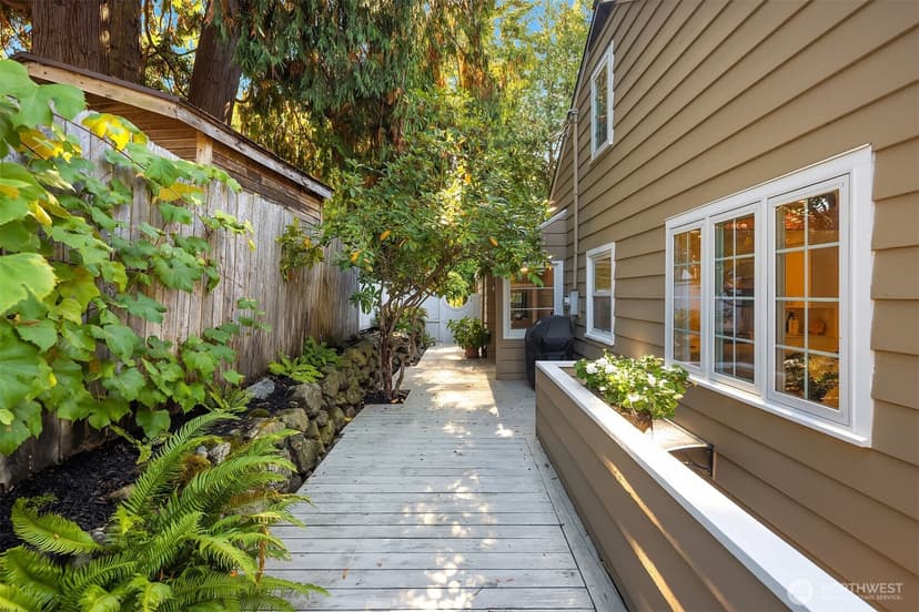 Property photo for 4312 W Ruffner Street, Seattle photo 35
