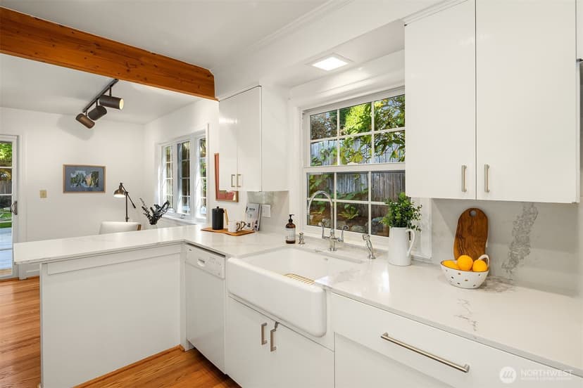 Property photo for 4312 W Ruffner Street, Seattle photo 8