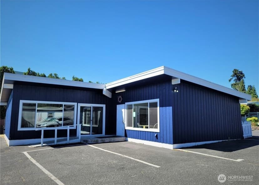 Property photo for 7031 NE 175th Street #47, Kenmore photo 34