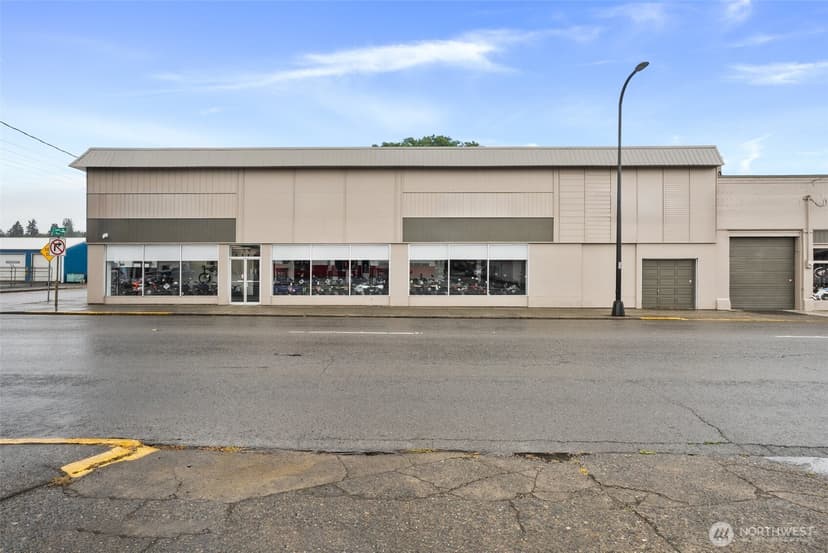 Property photo for 300 S Tower Avenue, Centralia photo 17