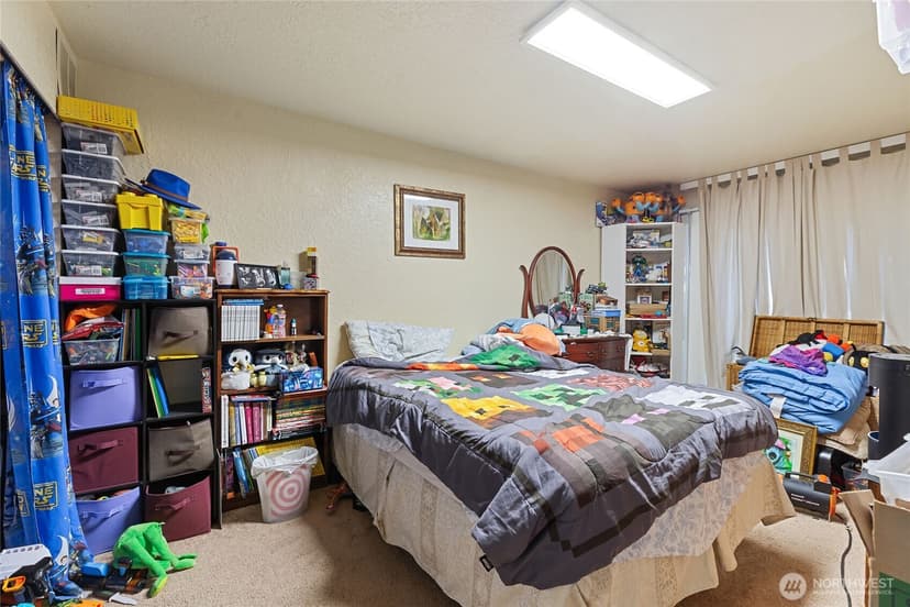Property photo for 4521 Grand Avenue, Everett photo 24