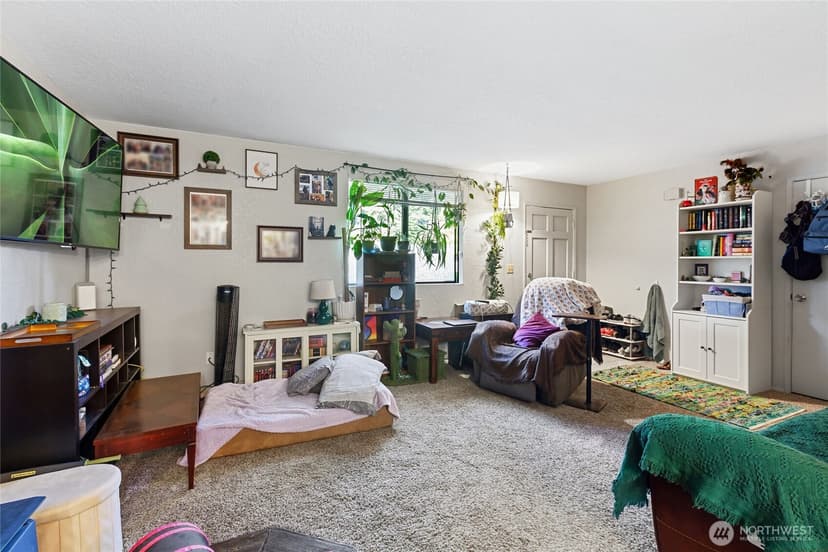 Property photo for 4521 Grand Avenue, Everett photo 13