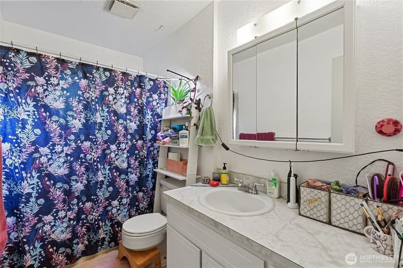 Property photo for 4521 Grand Avenue, Everett photo 11
