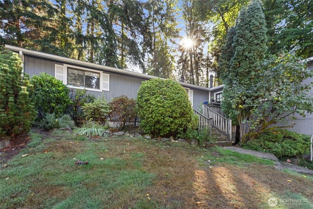 Property photo for 4521 Grand Avenue, Everett photo 3
