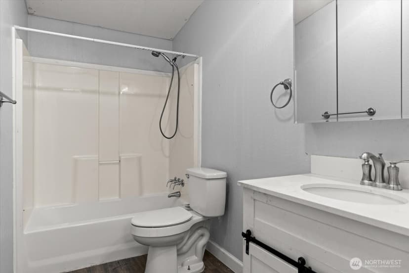 Property photo for 14428 Jim Creek Rd, Arlington photo 19