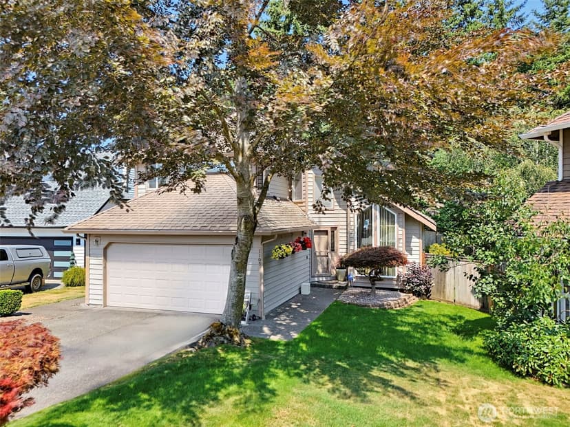 Property photo for 1105 SW 352nd Street, Federal Way photo 2