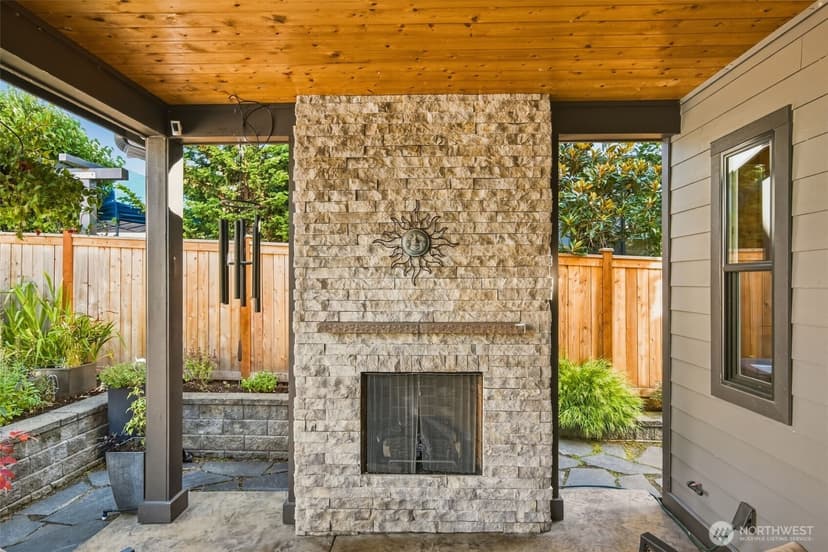 Property photo for 120 12th Avenue, Kirkland photo 8