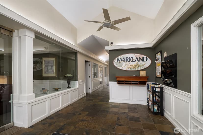 Property photo for 23339 Cedar Way #A-204, Mountlake Terrace photo 19