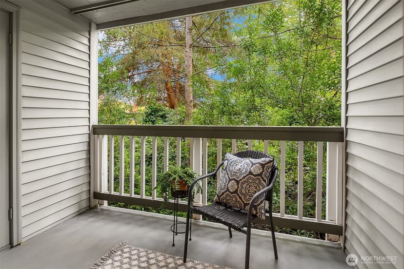 Property photo for 23339 Cedar Way #A-204, Mountlake Terrace photo 9