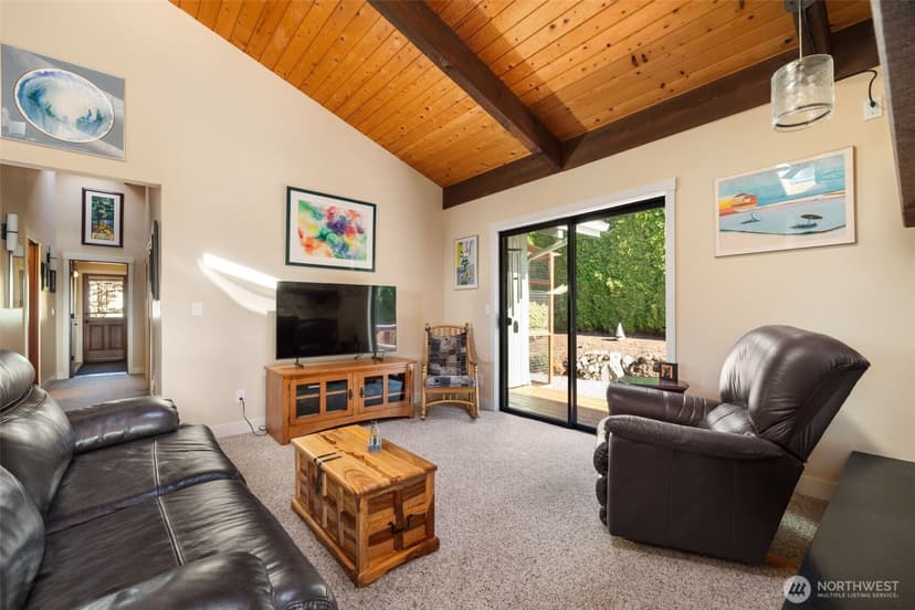 Property photo for 9001 Warren Drive NW, Gig Harbor photo 18