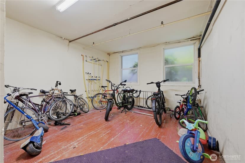 Property photo for 7 Harrison Street #2, Seattle photo 16