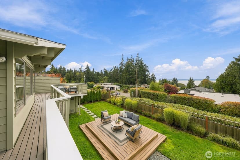 Property photo for 7114 164th Street SW, Edmonds photo 29