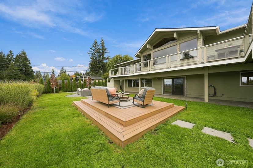 Property photo for 7114 164th Street SW, Edmonds photo 30