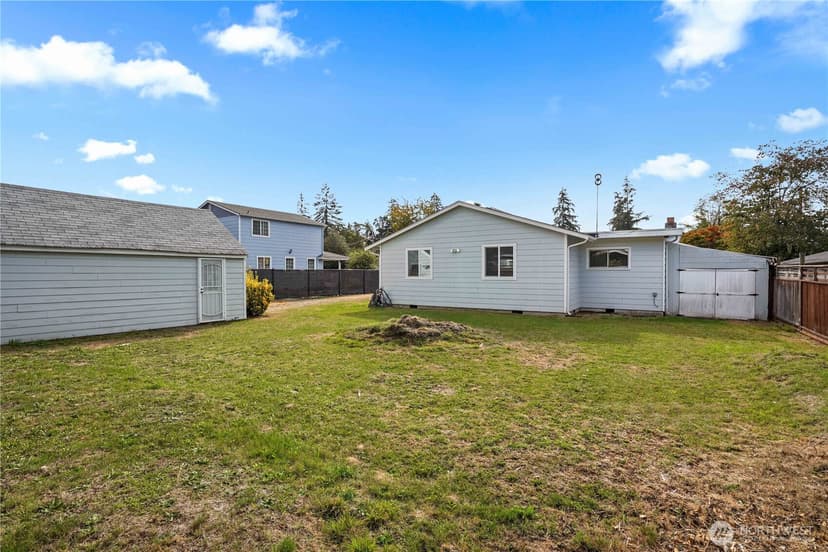 Property photo for 9015 Forest Ave SW, Lakewood photo 24
