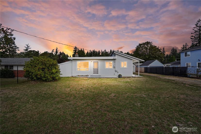 Property photo for 9015 Forest Ave SW, Lakewood
