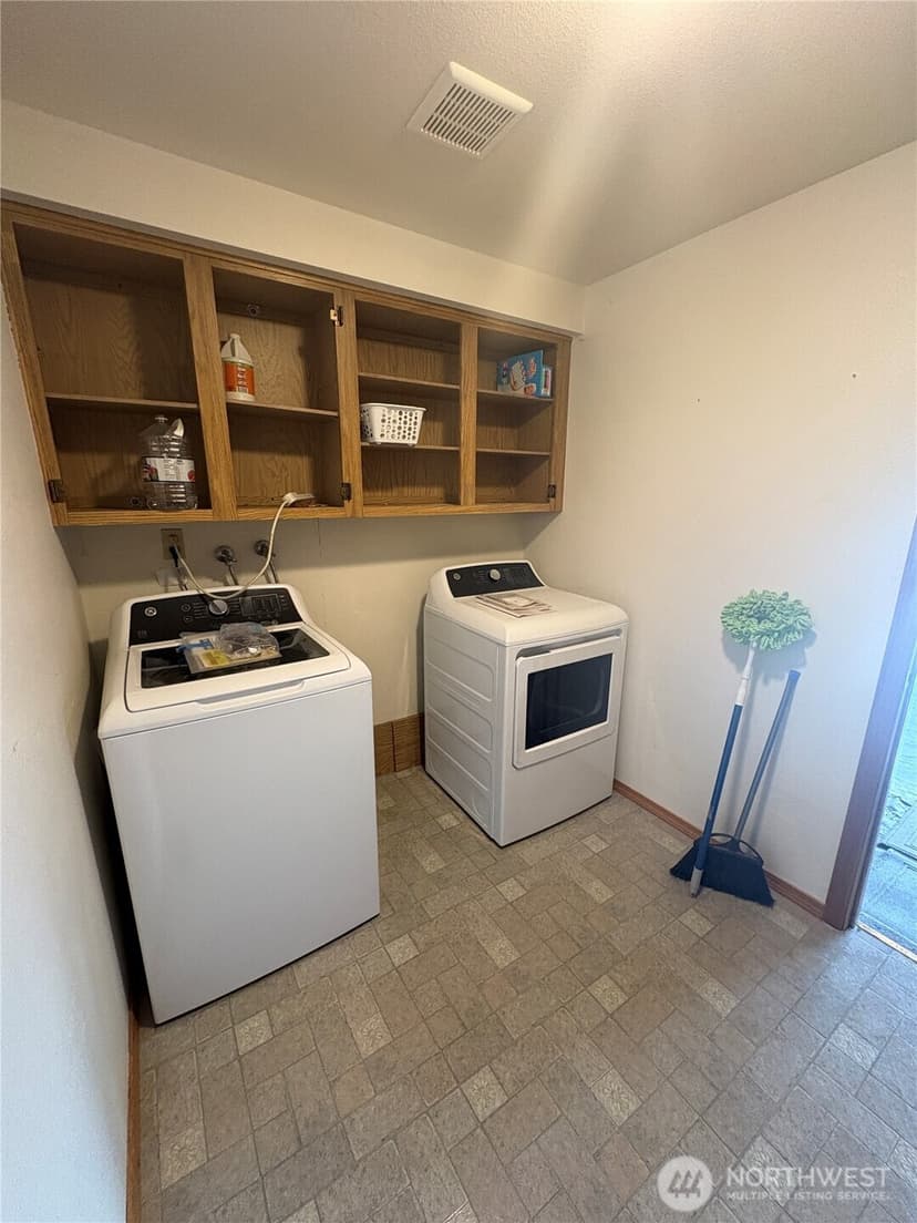 Property photo for 15406 SE 176th Place, Renton photo 10
