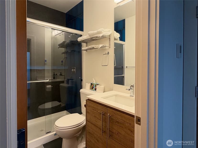 Property photo for 2617 3rd Avenue W, Seattle photo 13