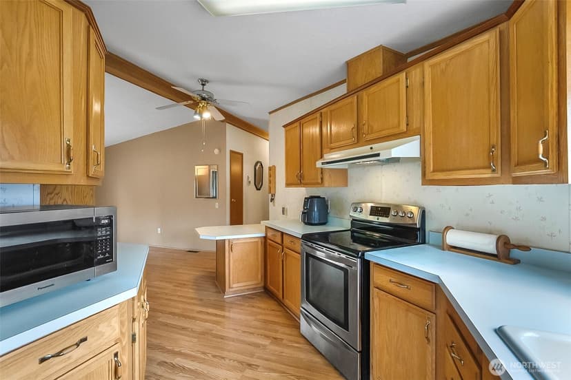 Property photo for 12500 NE 197th Court, Bothell photo 16