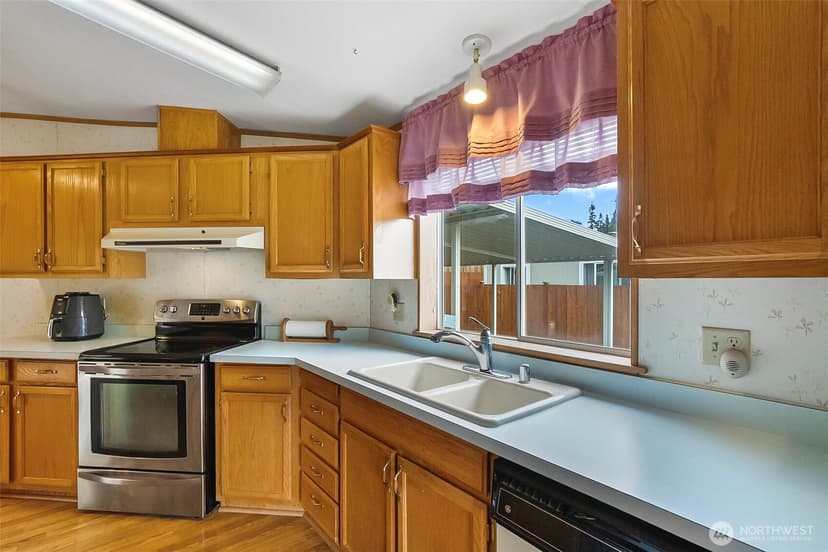 Property photo for 12500 NE 197th Court, Bothell photo 15