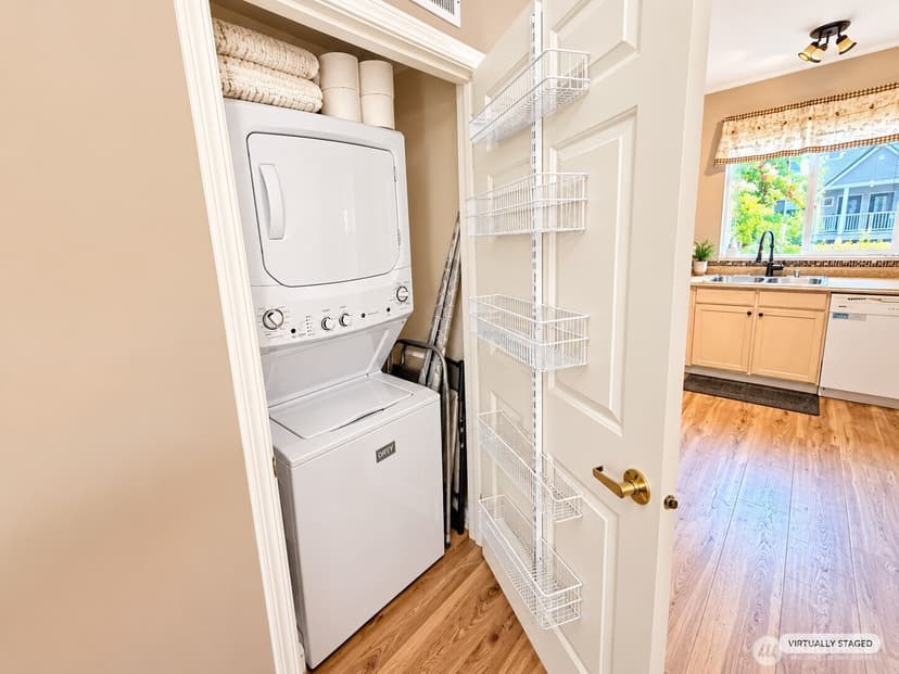 Property photo for 31900 104th Avenue SE #E206, Auburn photo 15