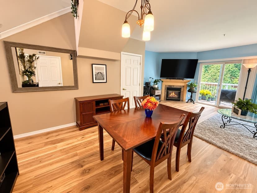 Property photo for 31900 104th Avenue SE #E206, Auburn photo 4