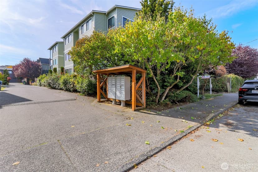Property photo for 731 N 94th Street #8, Seattle photo 36