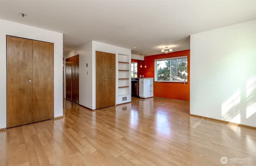 Property photo for 731 N 94th Street #8, Seattle photo 10
