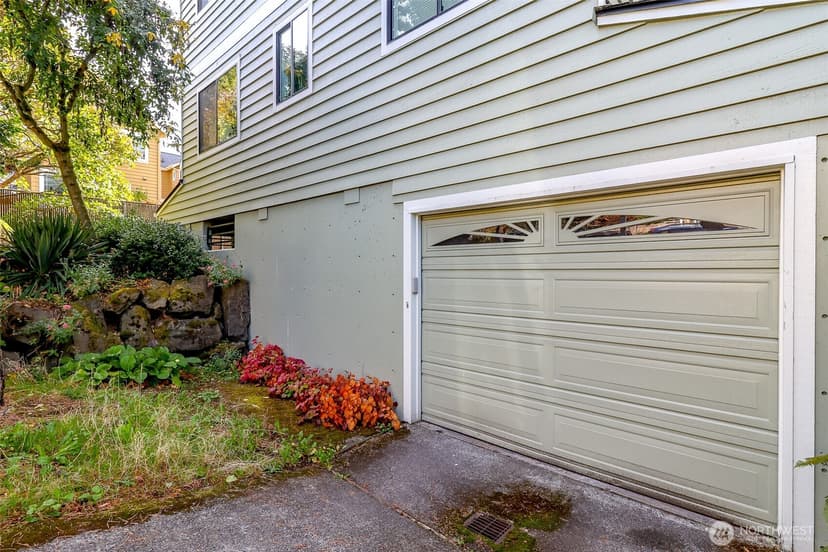 Property photo for 731 N 94th Street #8, Seattle photo 35