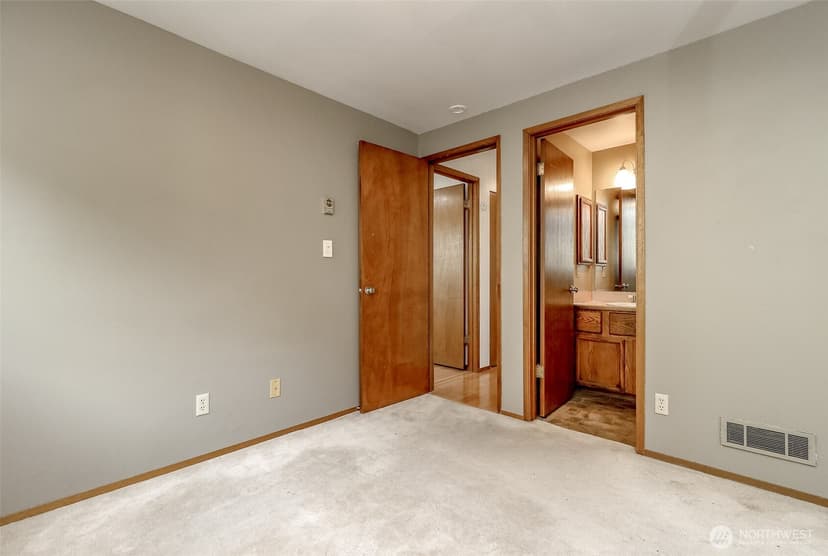 Property photo for 731 N 94th Street #8, Seattle photo 30