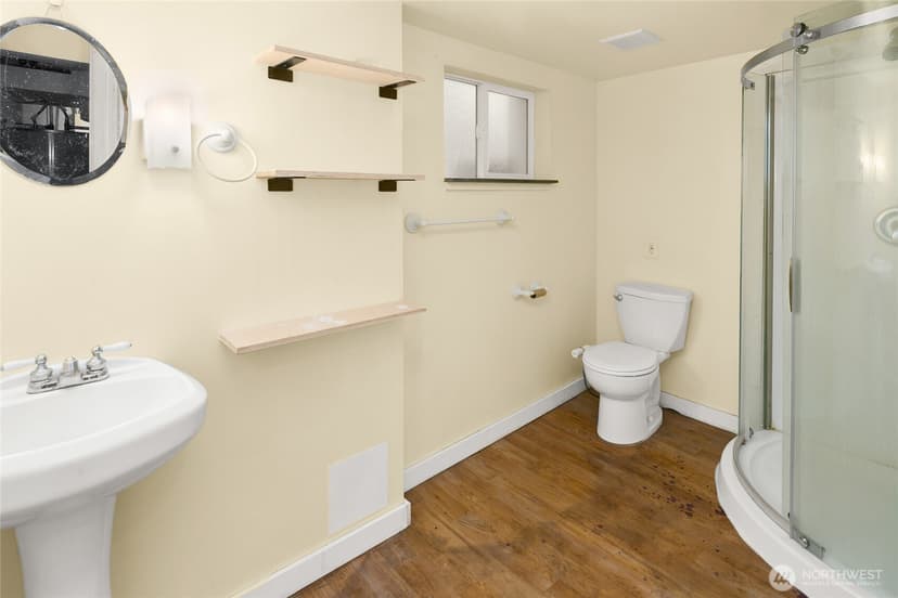 Property photo for 4302 Francis Avenue N, Seattle photo 20