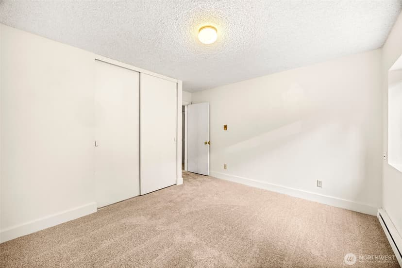 Property photo for 924 Shorewood Drive #E-49, Bremerton photo 32
