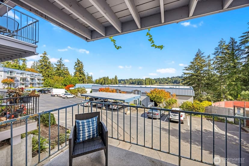 Property photo for 924 Shorewood Drive #E-49, Bremerton photo 18